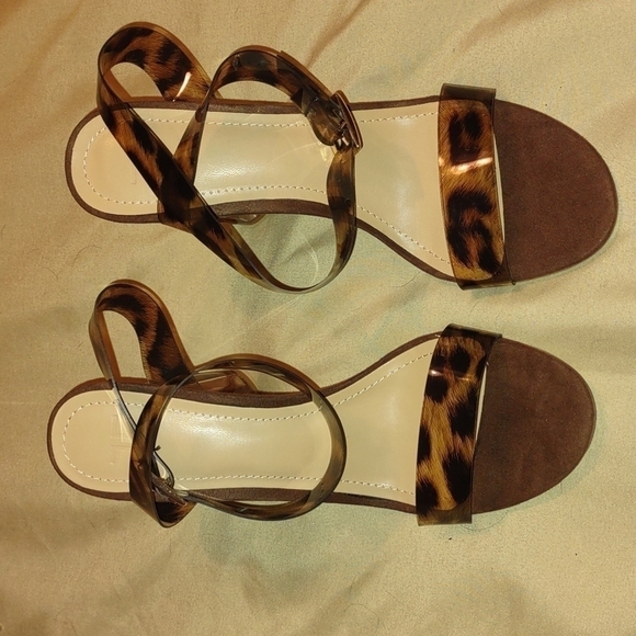 JUSTFAB Leopard print heeled sandals Size 7 NIB - Picture 2 of 8